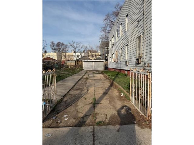[East Flatbush Real Estate, listing number 3335088]