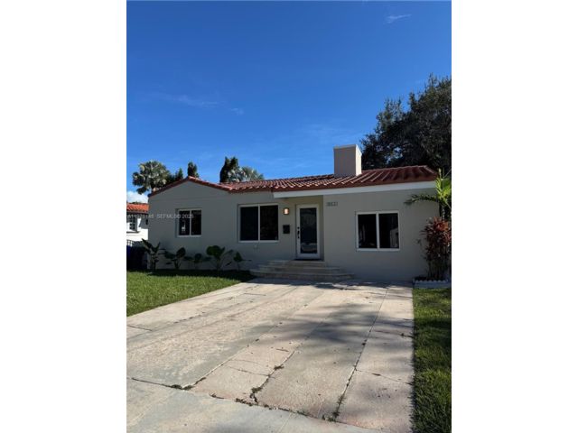  4 BR,  2.00 BTH &nbsp; style home in Miami