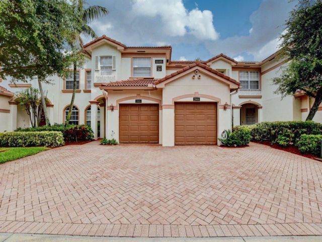  3 BR,  2.50 BTH &nbsp; style home in Delray Beach