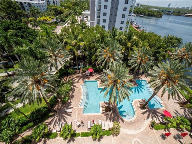 [Sunny Isles Beach Real Estate, listing number 3335382]