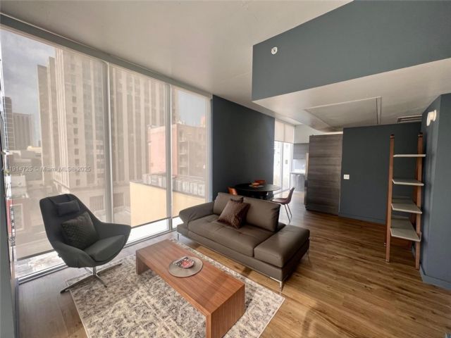  1 BR,  1.00 BTH &nbsp; style home in Miami