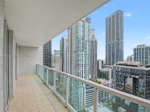  2 BR,  2.00 BTH &nbsp; style home in Miami