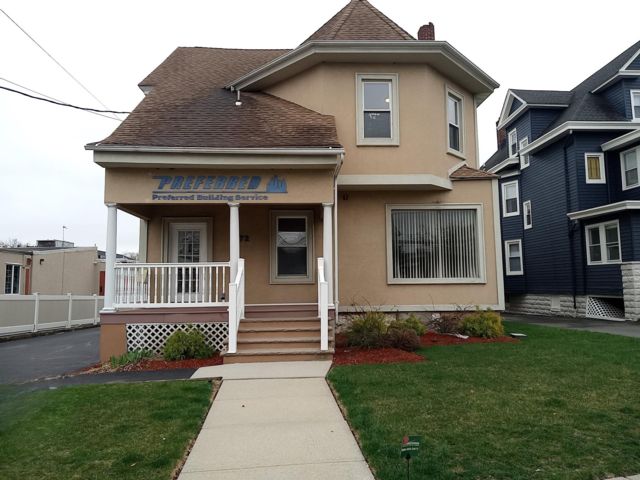  2 BR,  1.00 BTH &nbsp; style home in Kearny