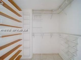 [PHOTO]