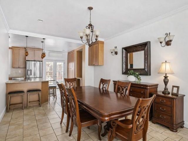  6 BR,  3.00 BTH &nbsp;Multi-family style home in Greenwood Heights