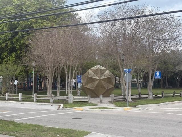  3 BR,  2.00 BTH &nbsp; style home in West Palm Beach