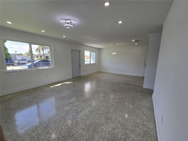  3 BR,  2.00 BTH &nbsp; style home in Miami