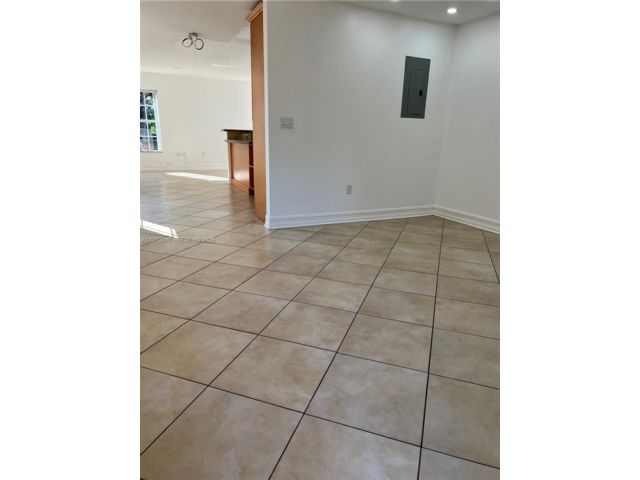  3 BR,  2.00 BTH &nbsp; style home in Miami