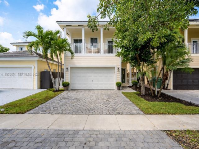  4 BR,  2.50 BTH &nbsp;Other style home in Homestead