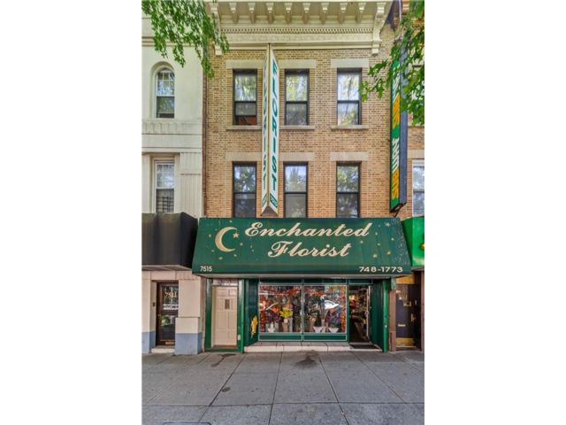 Studio,  0.00 BTH &nbsp;Mixed use style home in Bay Ridge