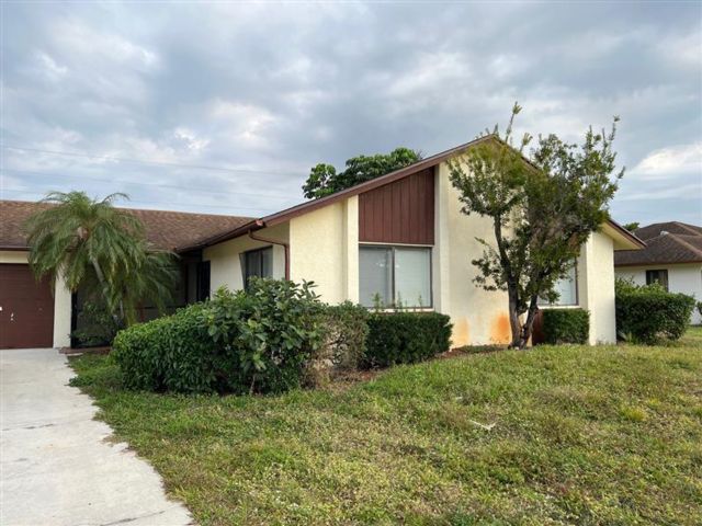  3 BR,  2.00 BTH &nbsp; style home in West Palm Beach