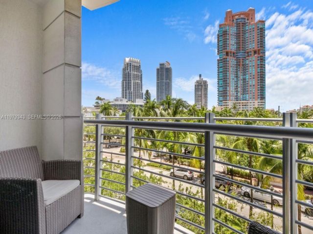  1 BR,  1.00 BTH &nbsp; style home in Carl Fisher