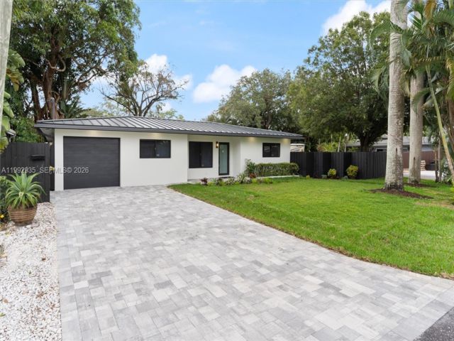  3 BR,  2.00 BTH &nbsp; style home in Fort Lauderdale