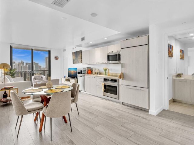  1 BR,  1.50 BTH &nbsp; style home in Miami