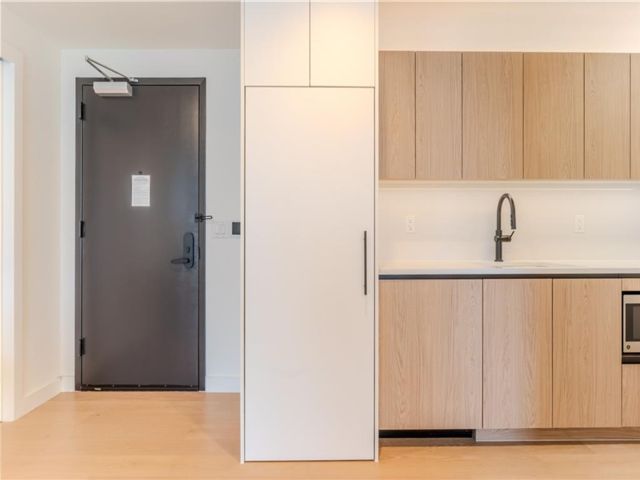  1 BR,  1.00 BTH &nbsp;Condominium style home in Bensonhurst