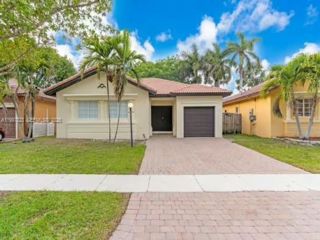  3 BR,  2.00 BTH &nbsp; style home in Homestead