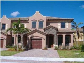  4 BR,  2.50 BTH &nbsp; style home in Homestead