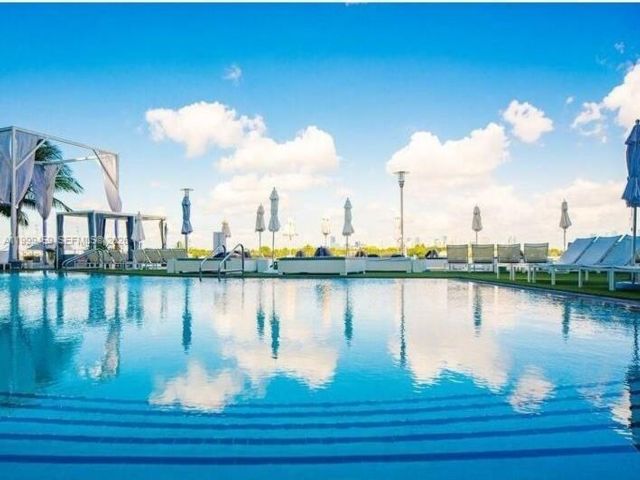  1 BR,  1.00 BTH &nbsp; style home in Carl Fisher