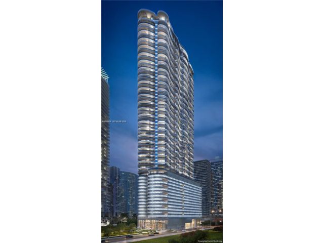  3 BR,  4.50 BTH &nbsp; style home in Miami