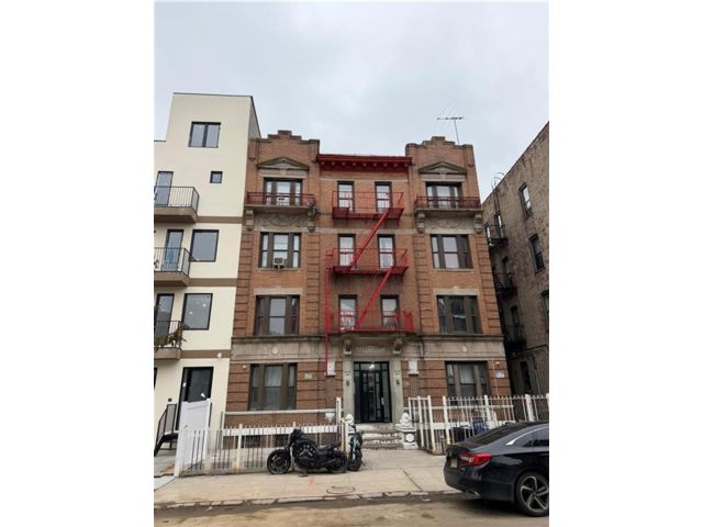 [Flatbush Real Estate, listing number 3336327]