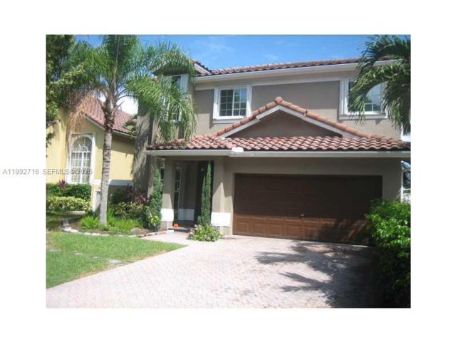  4 BR,  2.50 BTH &nbsp;European style home in Miami
