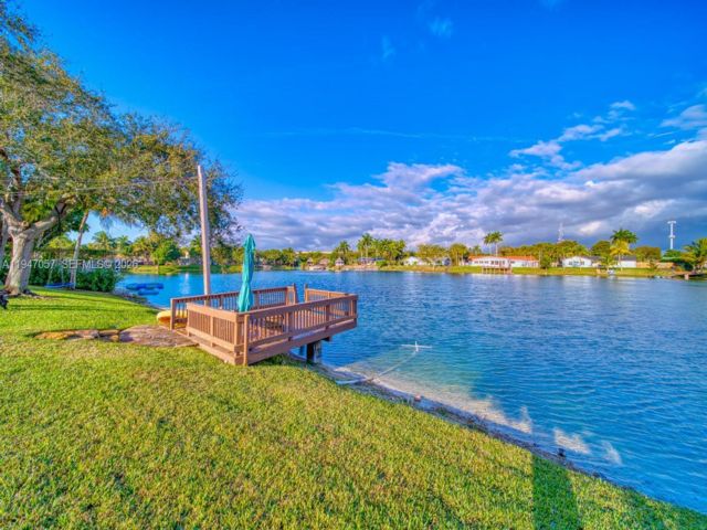  4 BR,  2.00 BTH &nbsp;European style home in Miami