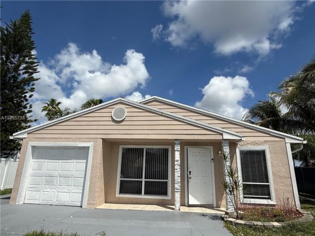  3 BR,  2.00 BTH &nbsp; style home in Boca Raton