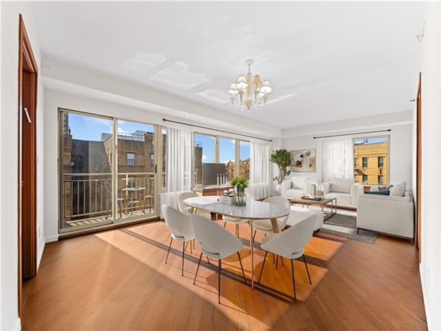 [Brighton Beach Real Estate, listing number 3336399]