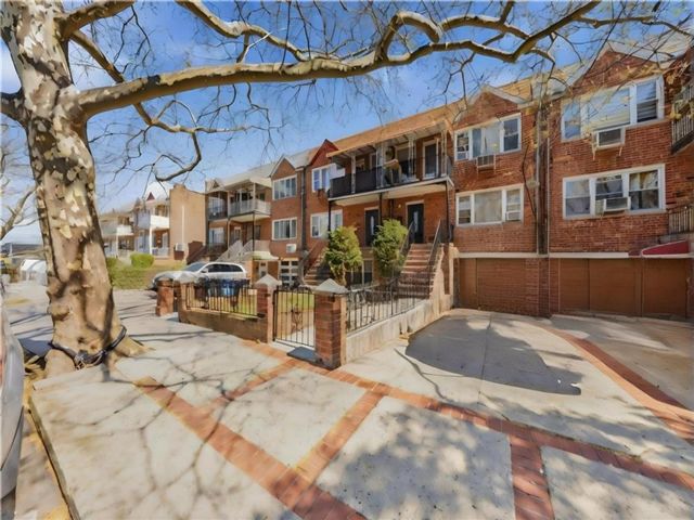 Studio,  0.00 BTH &nbsp;Multi-family style home in Flatlands