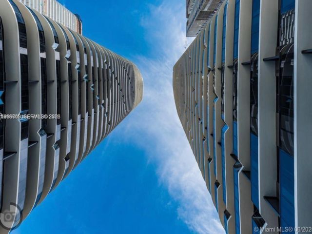  1 BR,  1.00 BTH &nbsp; style home in Miami