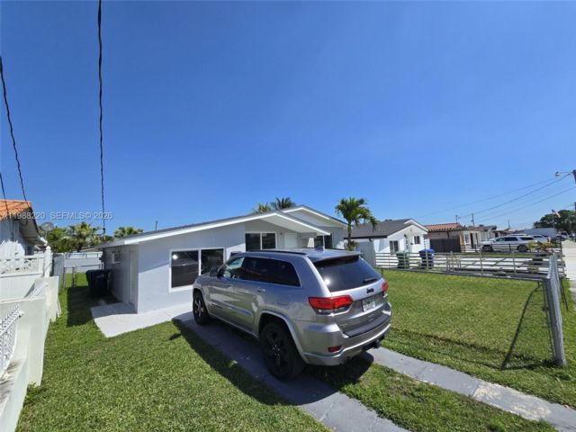  3 BR,  2.00 BTH &nbsp;European style home in Miami