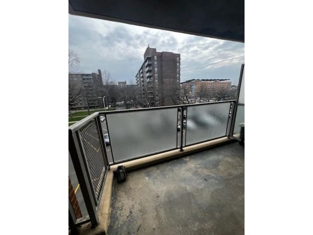 [PHOTO]