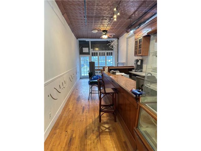 Studio,  0.00 BTH &nbsp;Business only style home in Prospect Heights