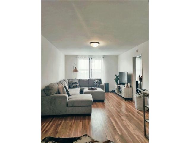  2 BR,  1.00 BTH &nbsp;Co-op style home in Sheepshead Bay