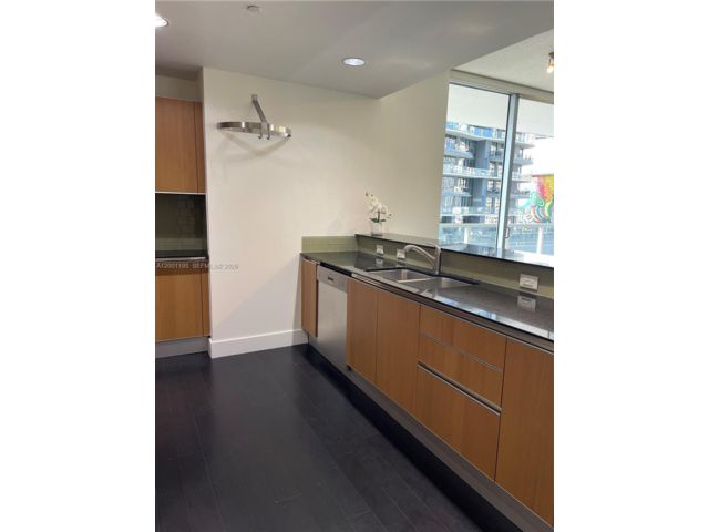  2 BR,  2.50 BTH &nbsp; style home in Miami