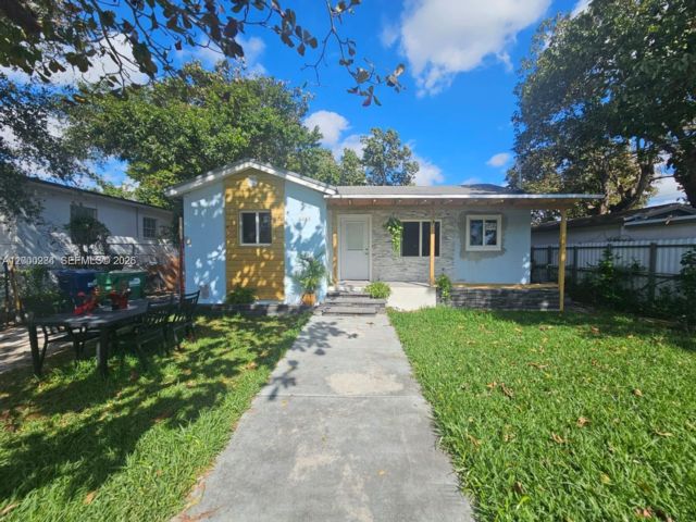  3 BR,  1.00 BTH &nbsp; style home in Miami