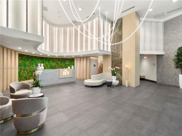  2 BR,  2.00 BTH &nbsp; style home in Miami