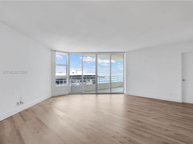  1 BR,  1.50 BTH &nbsp; style home in Miami