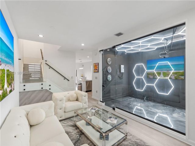  3 BR,  3.00 BTH &nbsp; style home in Homestead