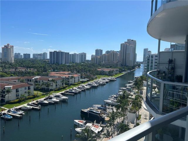[Aventura Real Estate, listing number 3336812]