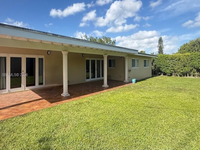  3 BR,  2.00 BTH &nbsp; style home in Miami