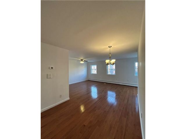  2 BR,  1.00 BTH &nbsp;Multi-family style home in Ocean Hill