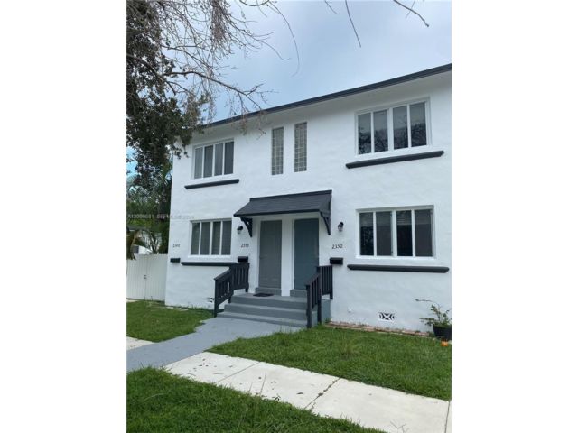  3 BR,  2.00 BTH &nbsp; style home in Miami