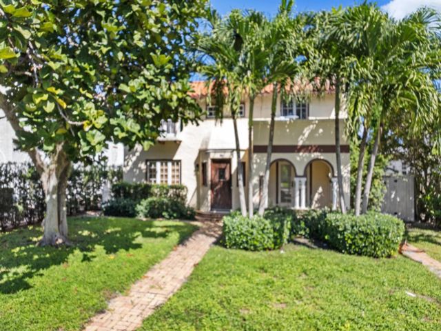  3 BR,  2.50 BTH &nbsp; style home in West Palm Beach