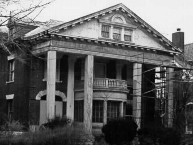  6 BR,  2.00 BTH &nbsp;Single family style home in Flatbush