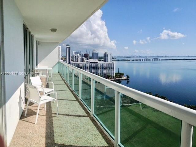  2 BR,  2.00 BTH &nbsp; style home in Miami