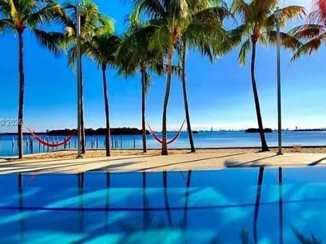  2 BR,  2.00 BTH &nbsp; style home in El Portal