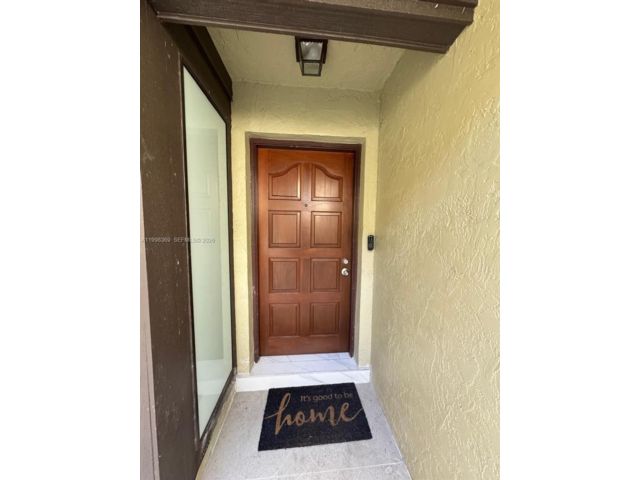  2 BR,  3.50 BTH &nbsp; style home in Miami