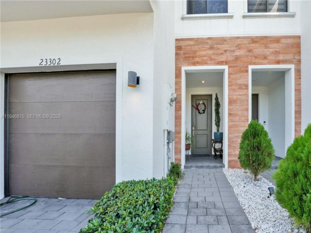  3 BR,  2.50 BTH &nbsp;Townhouse style home in Homestead