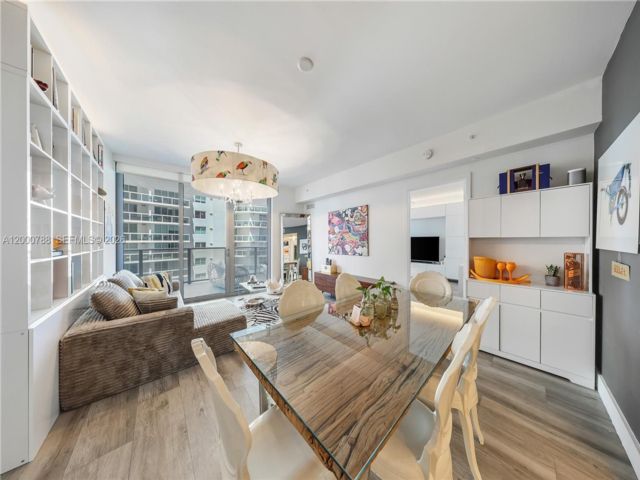  2 BR,  3.00 BTH &nbsp; style home in Miami